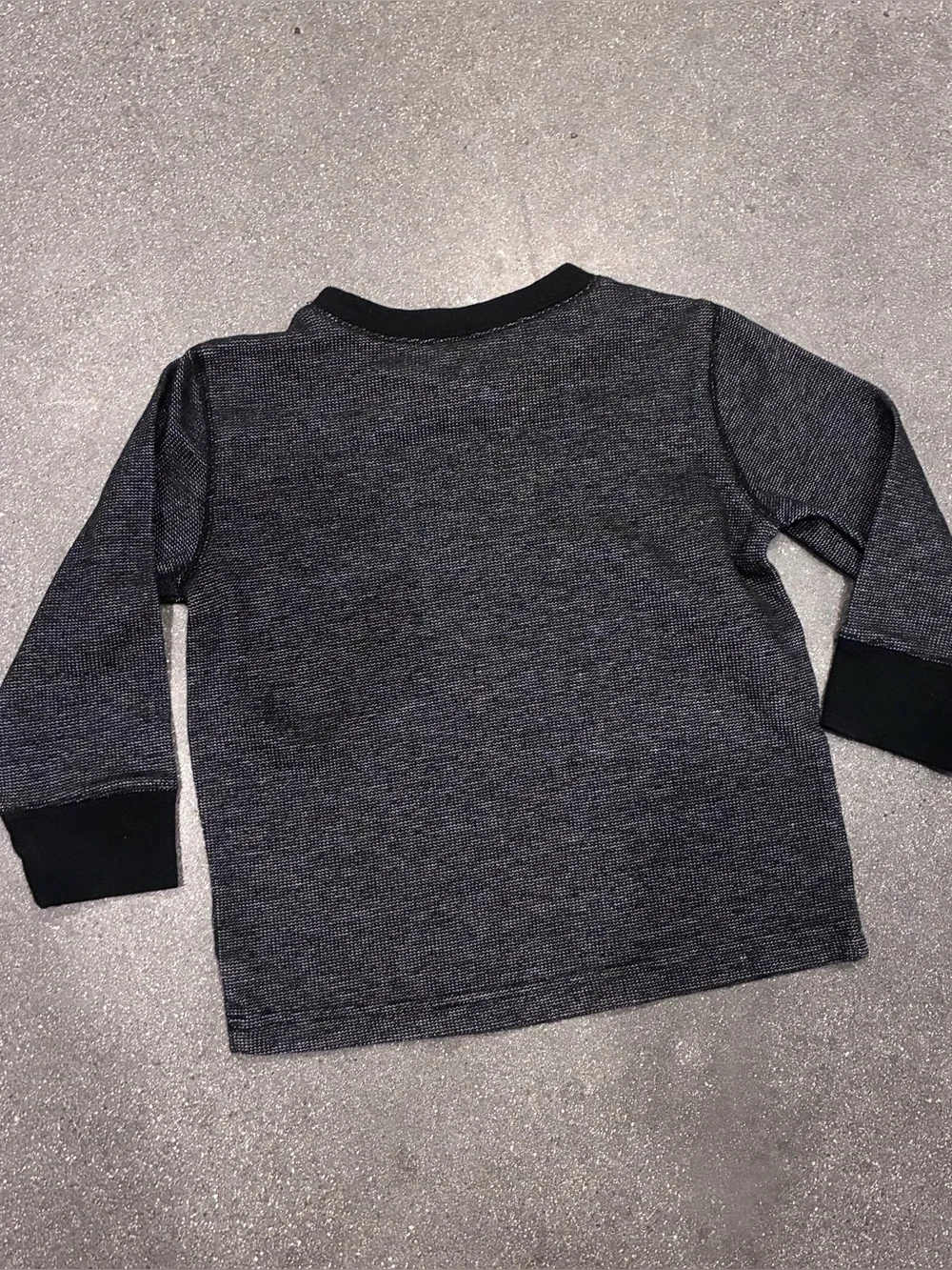 Gap‎ 2T Long Sleeve Shirt Bundle Top Casual Navy Wild Adventure Charcoal Heather